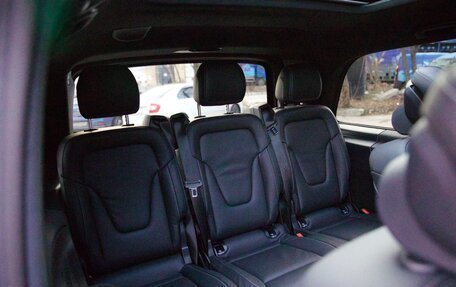 Mercedes-Benz V-Класс, 2025 год, 14 200 000 рублей, 28 фотография