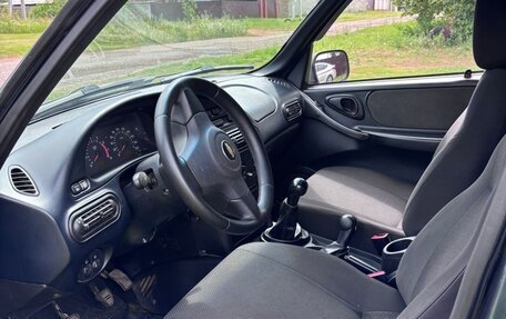 Chevrolet Niva I рестайлинг, 2012 год, 450 000 рублей, 3 фотография