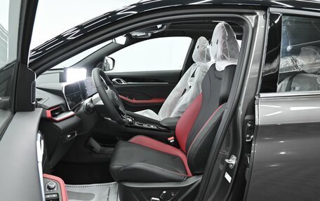 Geely Coolray I, 2024 год, 1 765 000 рублей, 10 фотография