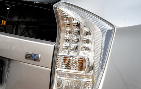 Toyota Prius, 2010 год, 1 049 000 рублей, 10 фотография