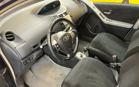 Toyota Yaris III рестайлинг, 2008 год, 549 000 рублей, 11 фотография