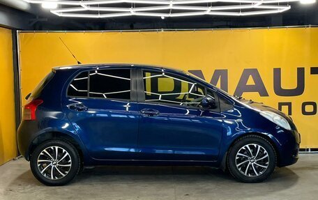 Toyota Yaris III рестайлинг, 2008 год, 549 000 рублей, 3 фотография