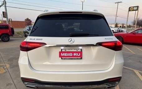 Mercedes-Benz GLE, 2024 год, 8 675 000 рублей, 3 фотография