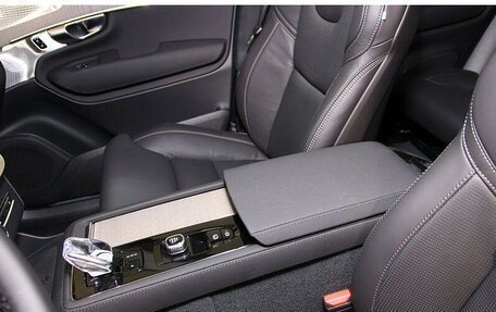 Volvo XC90 II рестайлинг, 2025 год, 13 600 000 рублей, 16 фотография