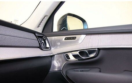 Volvo XC90 II рестайлинг, 2025 год, 13 600 000 рублей, 15 фотография