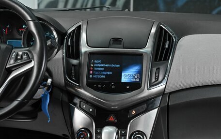 Chevrolet Cruze II, 2015 год, 995 000 рублей, 10 фотография