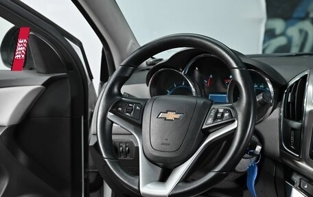 Chevrolet Cruze II, 2015 год, 995 000 рублей, 9 фотография