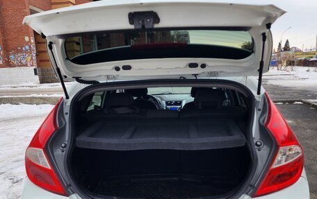 Hyundai Solaris II рестайлинг, 2012 год, 990 000 рублей, 6 фотография