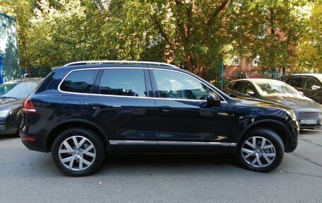 Volkswagen Touareg III, 2014 год, 2 650 000 рублей, 2 фотография