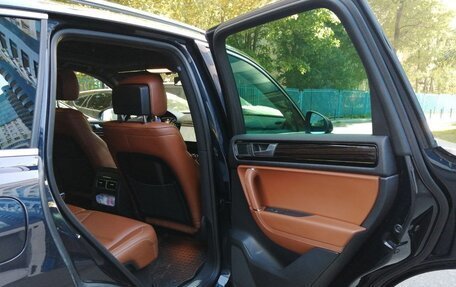 Volkswagen Touareg III, 2014 год, 2 650 000 рублей, 15 фотография