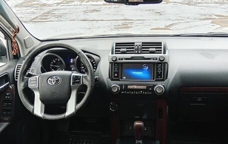 Toyota Land Cruiser Prado 150 рестайлинг 2, 2016 год, 3 150 000 рублей, 9 фотография