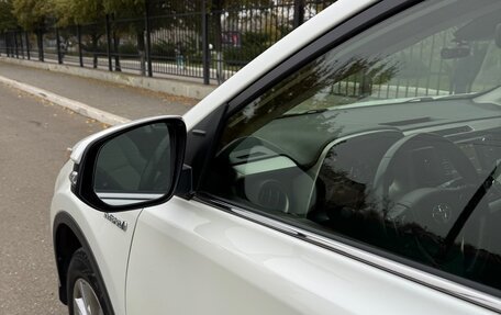 Toyota RAV4, 2017 год, 3 299 999 рублей, 3 фотография