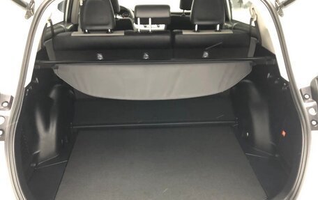 Toyota RAV4, 2017 год, 3 299 999 рублей, 13 фотография