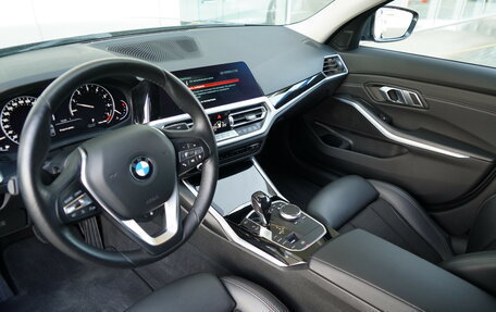 BMW 3 серия, 2020 год, 3 490 000 рублей, 9 фотография