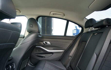 BMW 3 серия, 2020 год, 3 490 000 рублей, 12 фотография