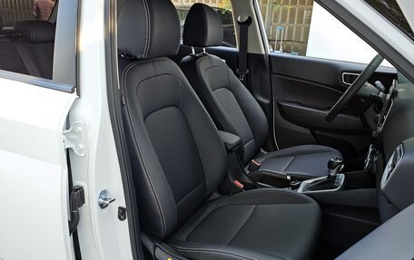 Hyundai Venue I, 2025 год, 3 790 000 рублей, 7 фотография