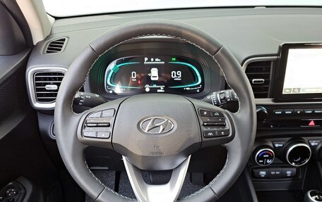 Hyundai Venue I, 2025 год, 3 790 000 рублей, 18 фотография