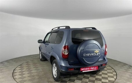 Chevrolet Niva I рестайлинг, 2010 год, 549 000 рублей, 3 фотография
