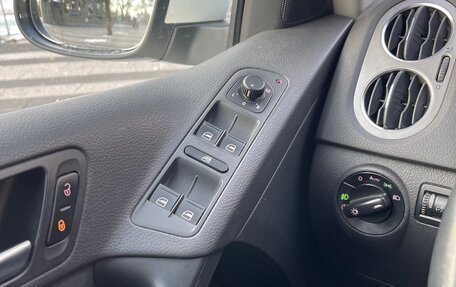 Volkswagen Tiguan I, 2010 год, 1 300 000 рублей, 32 фотография