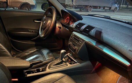 BMW 1 серия, 2006 год, 590 000 рублей, 10 фотография