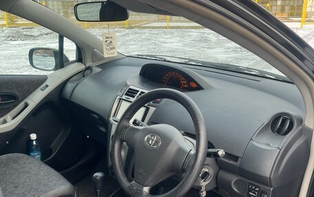 Toyota Vitz, 2010 год, 700 000 рублей, 7 фотография