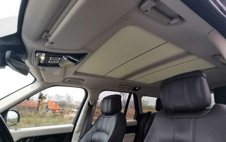 Land Rover Range Rover IV рестайлинг, 2021 год, 9 890 000 рублей, 5 фотография