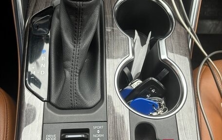 Toyota Highlander, 2022 год, 6 200 000 рублей, 12 фотография