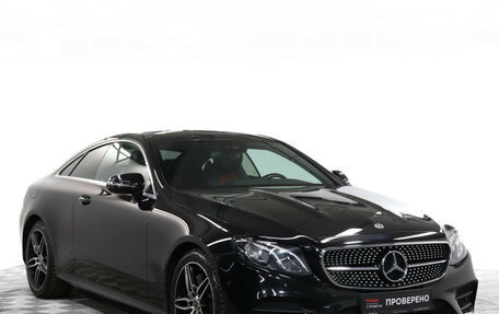 Mercedes-Benz E-Класс, 2018 год, 3 890 000 рублей, 3 фотография