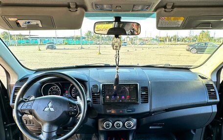 Mitsubishi Outlander III рестайлинг 3, 2010 год, 1 030 000 рублей, 10 фотография