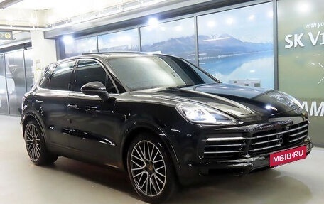 Porsche Cayenne III, 2022 год, 6 850 000 рублей, 2 фотография