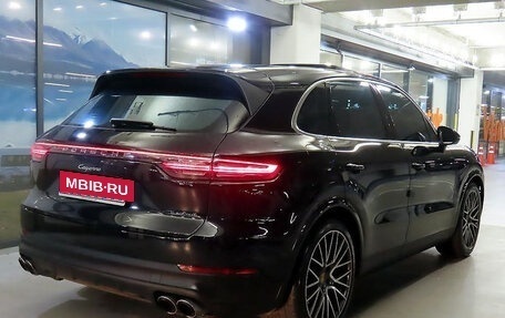 Porsche Cayenne III, 2022 год, 6 850 000 рублей, 4 фотография