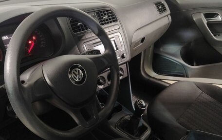 Volkswagen Polo VI (EU Market), 2015 год, 789 000 рублей, 8 фотография