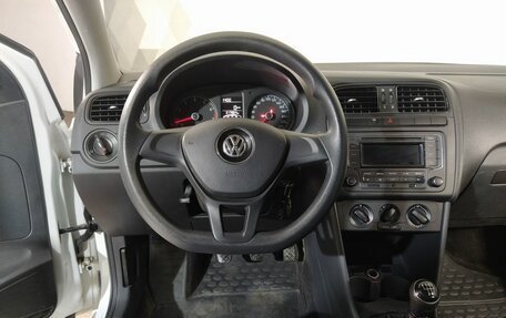 Volkswagen Polo VI (EU Market), 2015 год, 789 000 рублей, 13 фотография