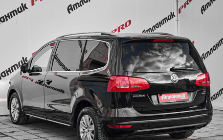 Volkswagen Sharan II, 2012 год, 1 470 000 рублей, 4 фотография