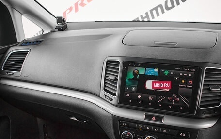 Volkswagen Sharan II, 2012 год, 1 470 000 рублей, 14 фотография