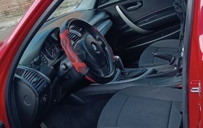 BMW 1 серия, 2009 год, 700 000 рублей, 1 фотография