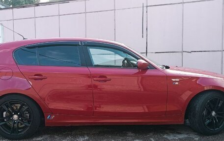 BMW 1 серия, 2009 год, 700 000 рублей, 12 фотография