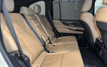 Lexus LX, 2022 год, 19 900 000 рублей, 14 фотография