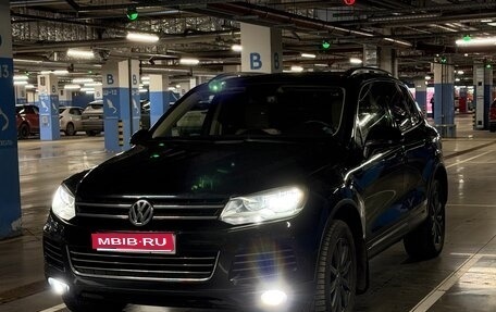 Volkswagen Touareg III, 2011 год, 1 900 000 рублей, 1 фотография