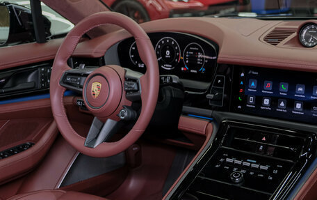 Porsche Panamera, 2025 год, 28 595 000 рублей, 39 фотография