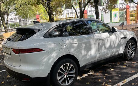 Jaguar F-Pace, 2016 год, 2 770 000 рублей, 12 фотография