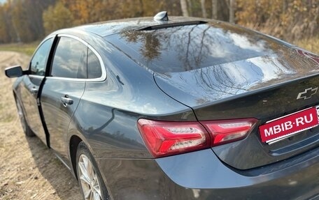 Chevrolet Malibu IX, 2019 год, 1 400 000 рублей, 4 фотография