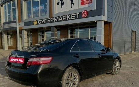 Toyota Camry, 2011 год, 1 250 000 рублей, 2 фотография