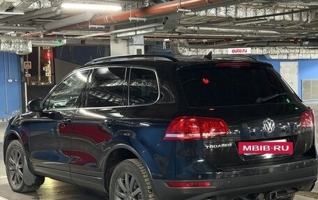 Volkswagen Touareg III, 2011 год, 1 900 000 рублей, 6 фотография