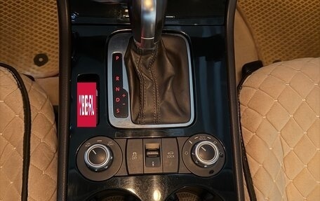 Volkswagen Touareg III, 2011 год, 1 900 000 рублей, 12 фотография