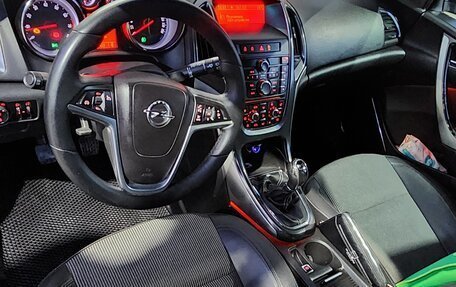 Opel Astra J, 2011 год, 650 000 рублей, 4 фотография