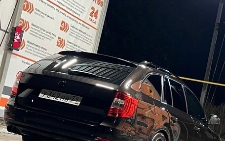 Skoda Superb III рестайлинг, 2013 год, 1 850 000 рублей, 3 фотография