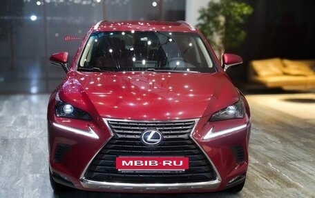 Lexus NX I, 2018 год, 2 850 000 рублей, 3 фотография