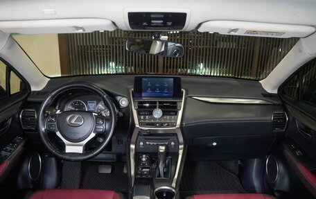 Lexus NX I, 2018 год, 2 850 000 рублей, 15 фотография