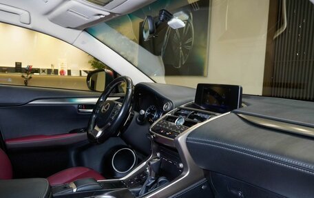 Lexus NX I, 2018 год, 2 850 000 рублей, 18 фотография